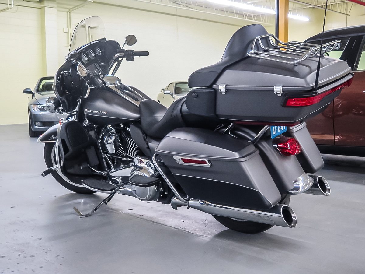2017 HARLEY DAVIDSON ELECTRA GLIDE photo 5