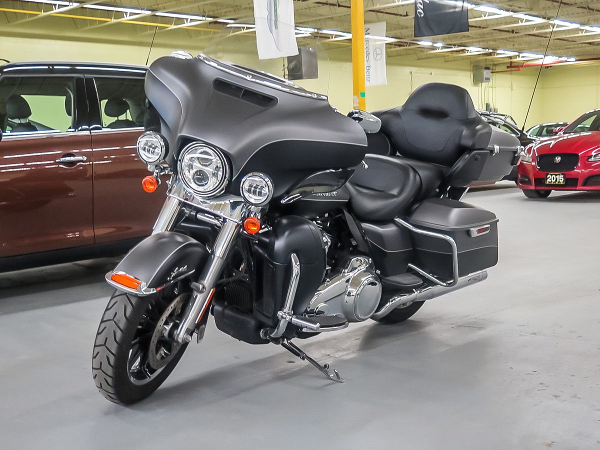 2017 HARLEY DAVIDSON ELECTRA GLIDE photo 4
