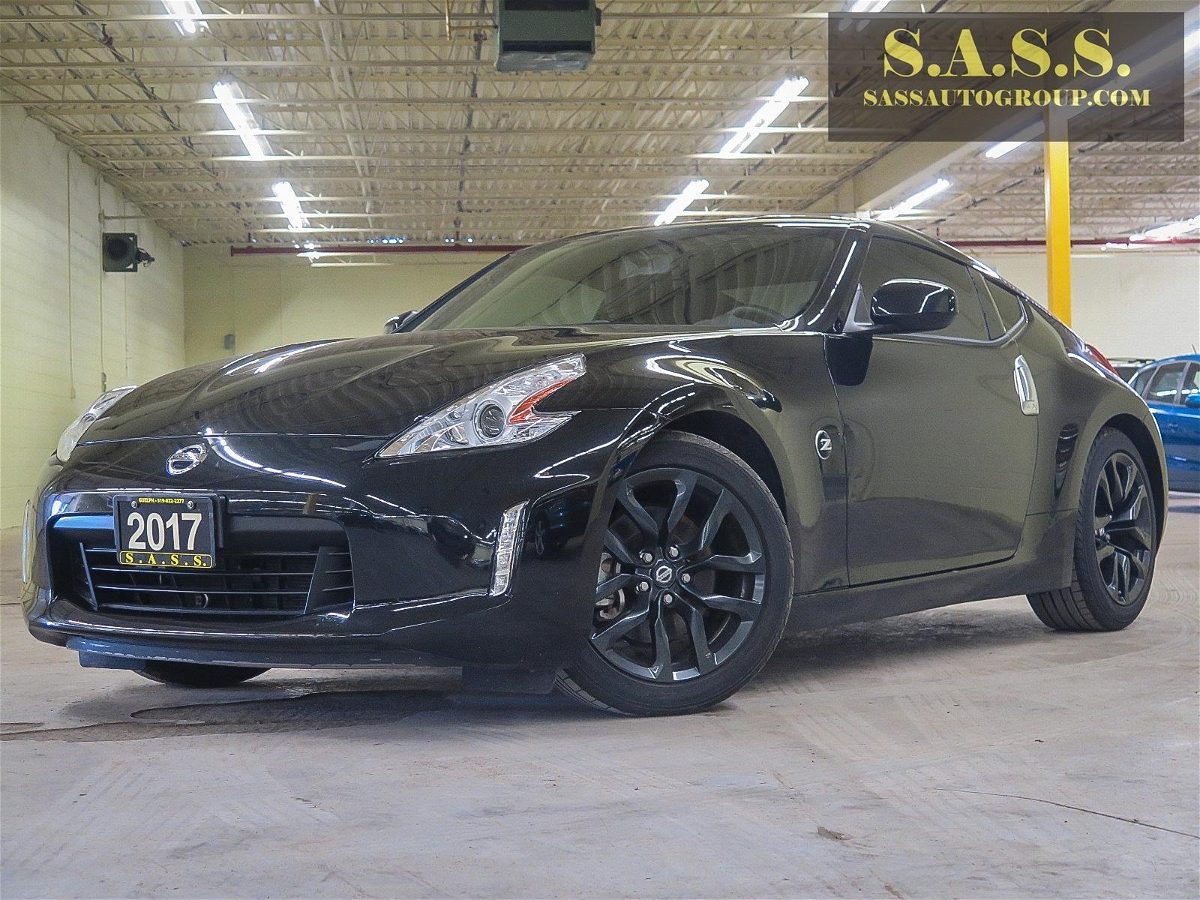2017 Nissan 370Z Base
