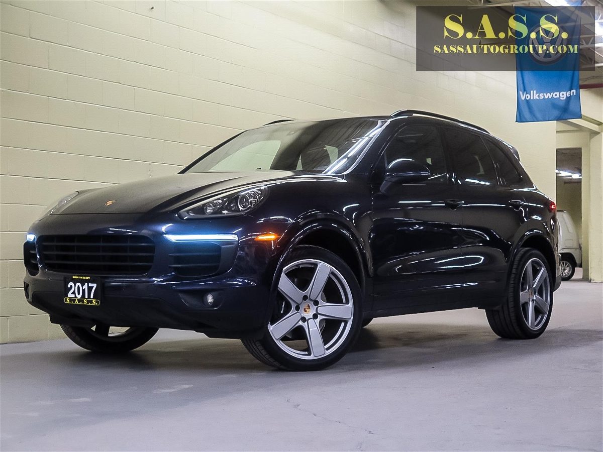 2017 Porsche Cayenne Base