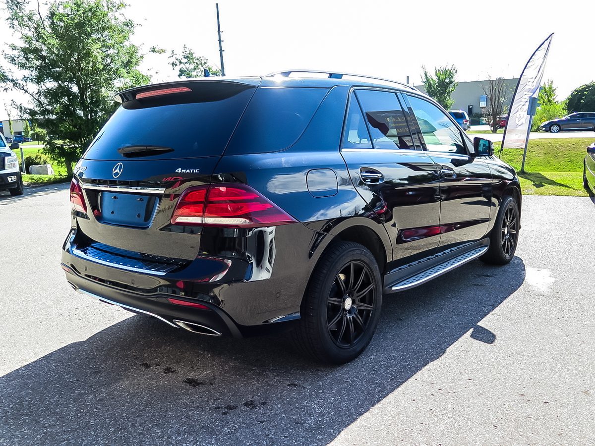 2017 Mercedes-Benz GLE400 4MATIC photo 5