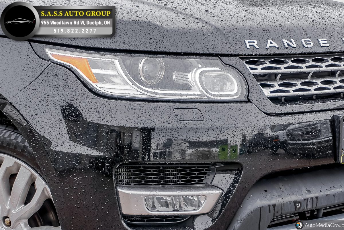 2017 Land Rover Range Rover Sport HSE photo 2