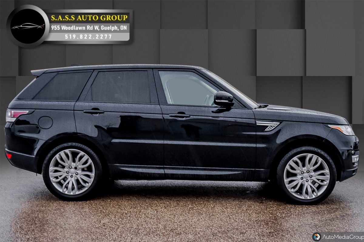 2017 Land Rover Range Rover Sport HSE photo 3