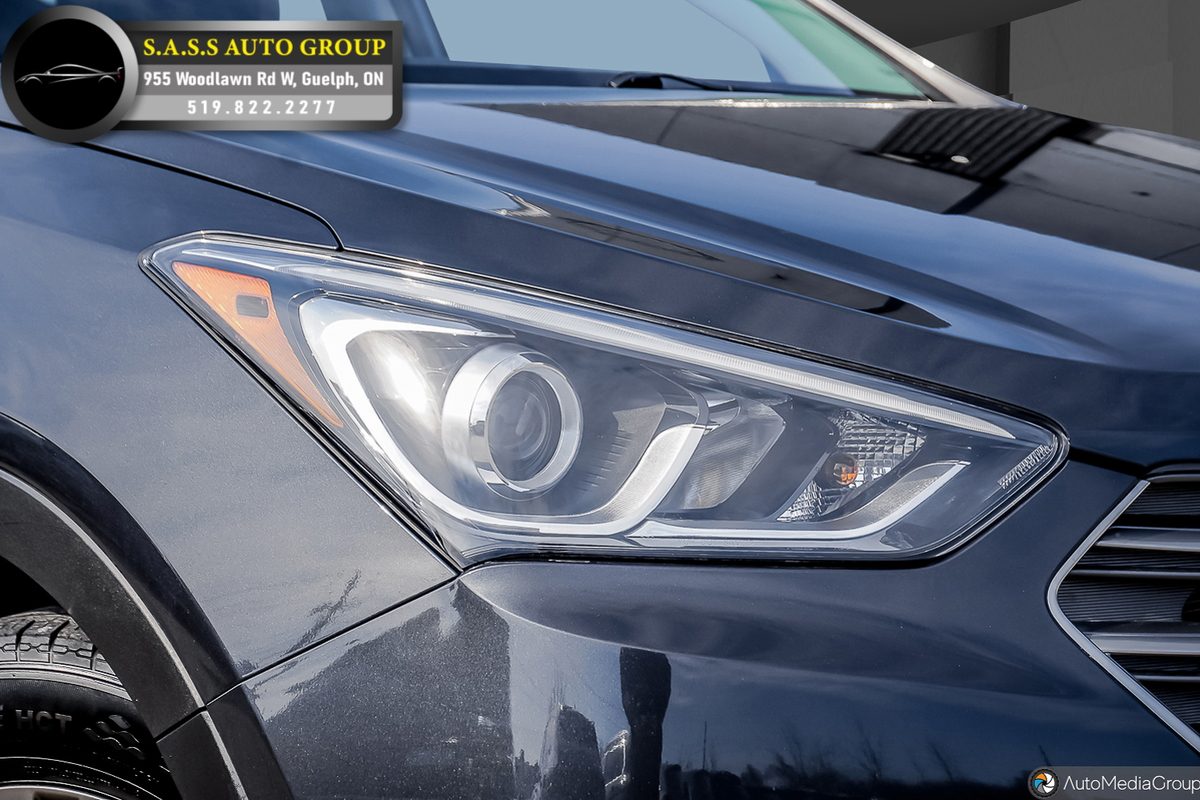 2018 Hyundai Santa Fe Sport Ultimate AWD photo 2
