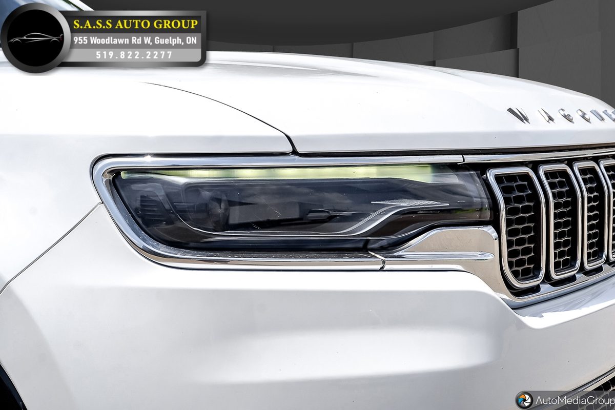 2023 Jeep Wagoneer L Series II photo 2