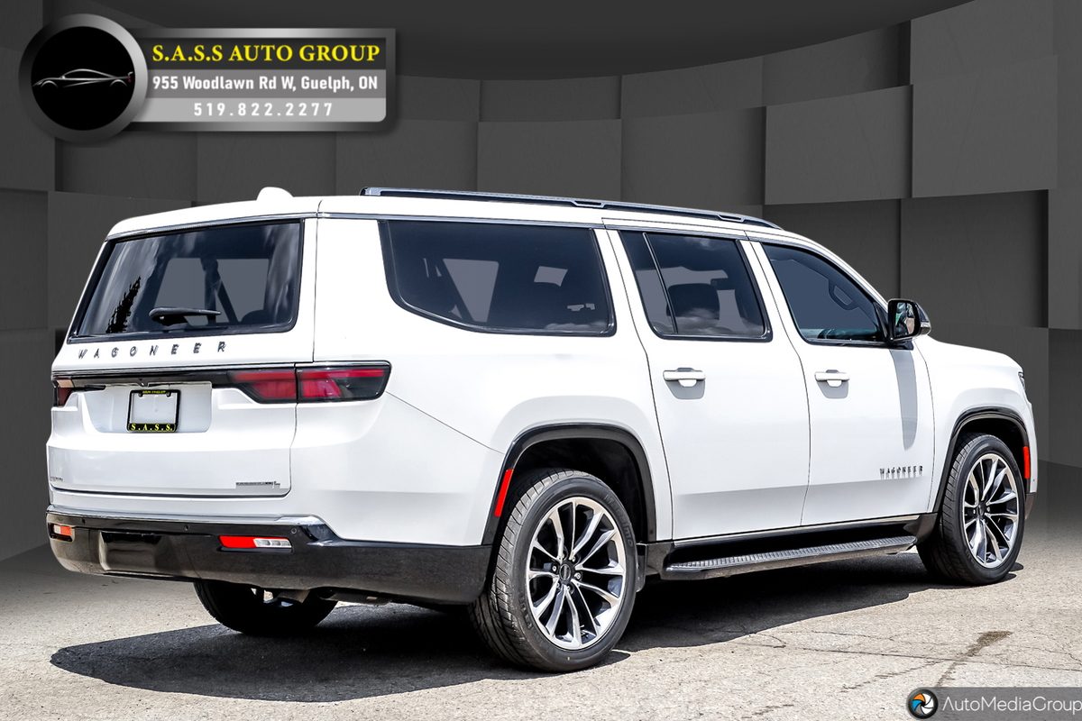 2023 Jeep Wagoneer L Series II photo 4