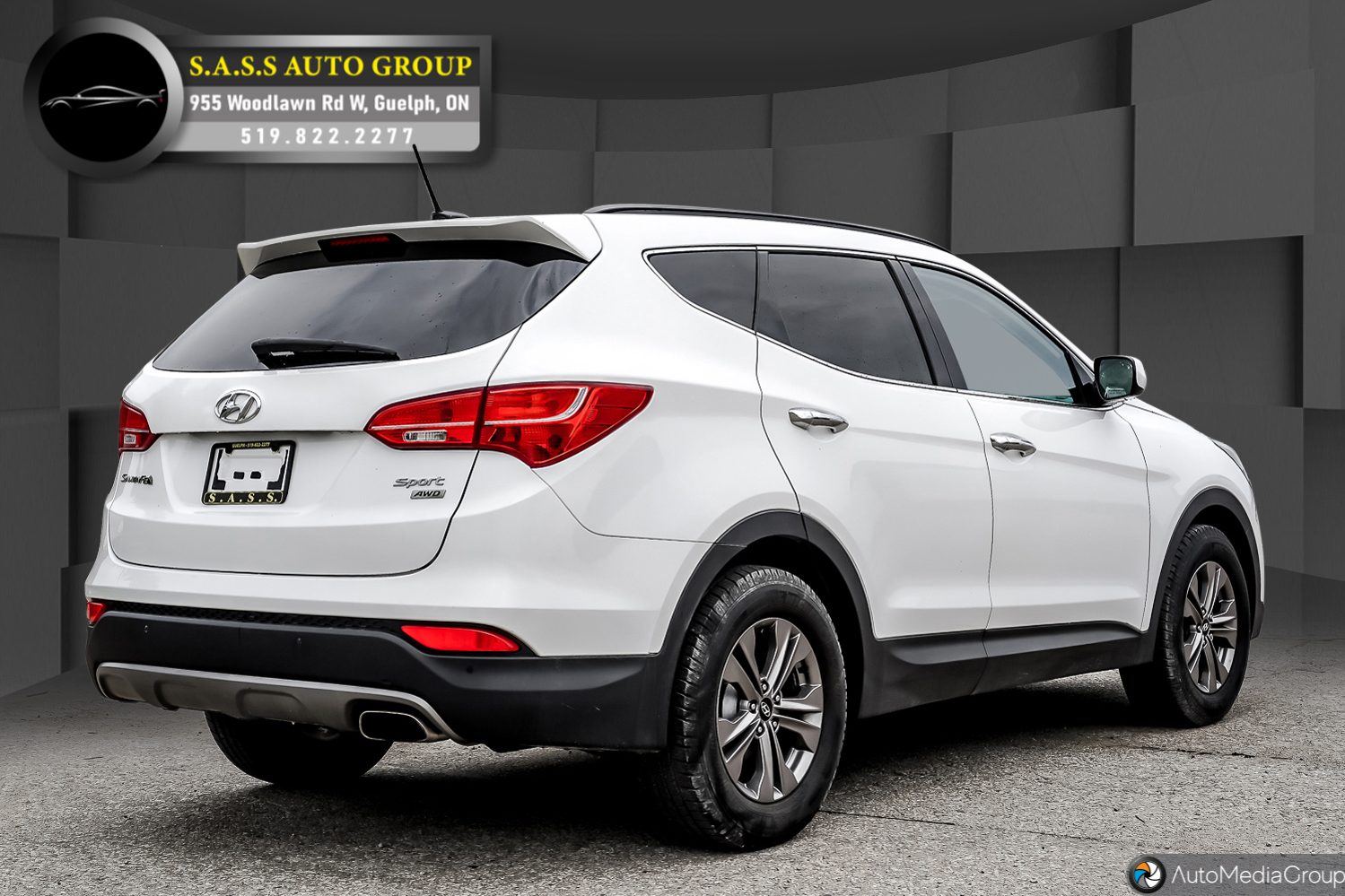 2015 Hyundai Santa Fe Sport GLS photo 4