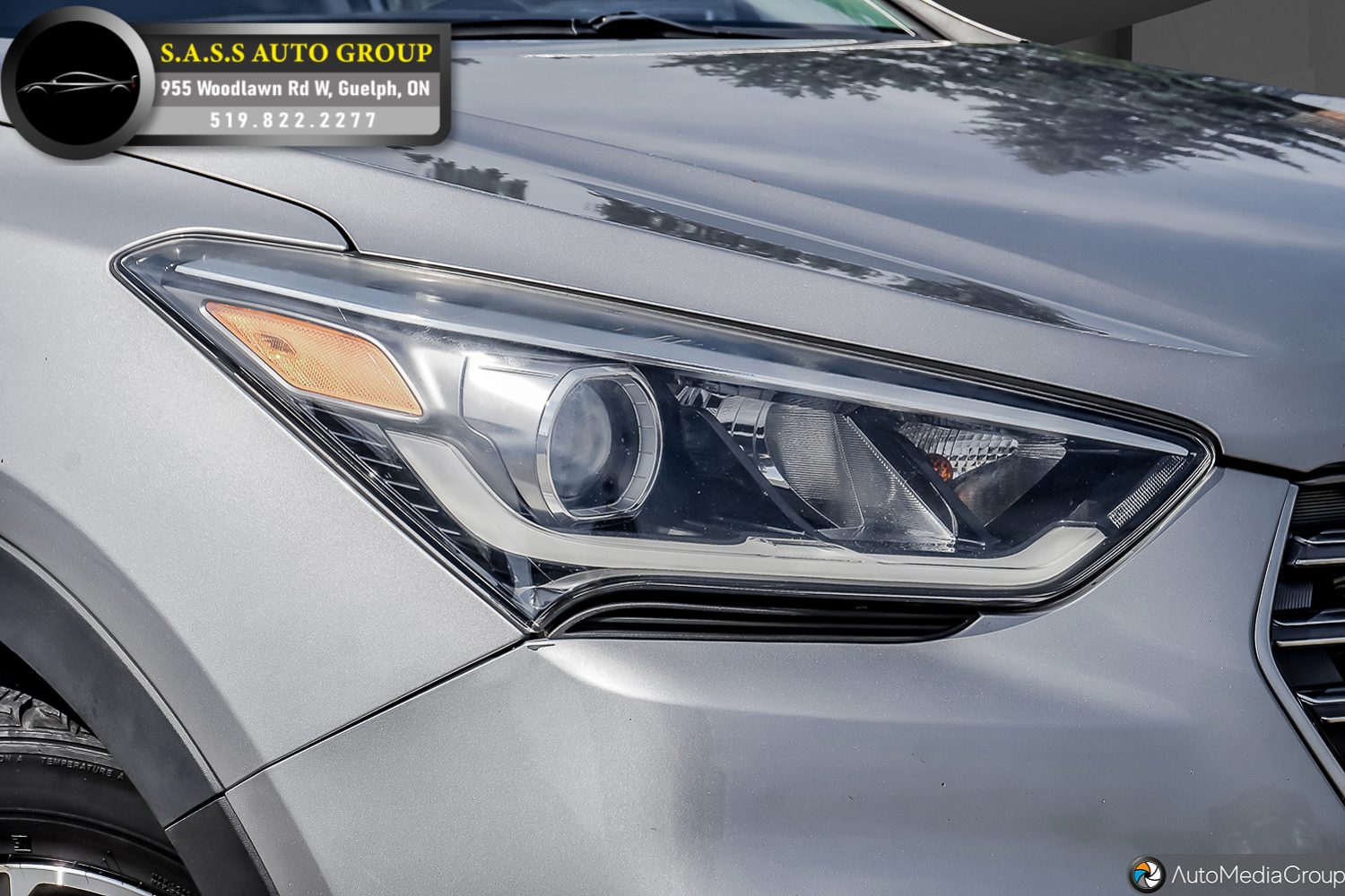 2017 Hyundai Santa Fe GLS photo 2
